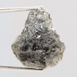 16.75 Ct, 18.8 X 17.1 X 6.9 MM, Grey Color Raw Uncut Diamond Natural Loose Rough Diamond, Raw Diamond Jewelry, Earth Mine Stone, R2128