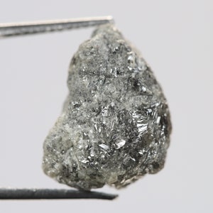 16.04 Ct, 16.9 X 12.2 X 9.3 MM, Grey Color Raw Uncut Diamond Natural Loose Rough Diamond, Earth Mine Stone, Raw Diamond Jewelry, R2150