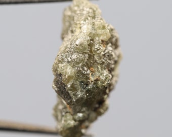 Ct, X X MM, Green Color Raw Uncut Diamond