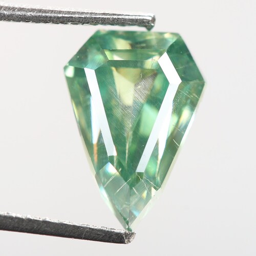 1.26 Ct, 8.6 X 6.1 X 3.8 MM, Geometric shops Shape Green Color Loose Beautiful Moissanite, Antique Moissanite Jewelry, Loose Moissanite, R2229