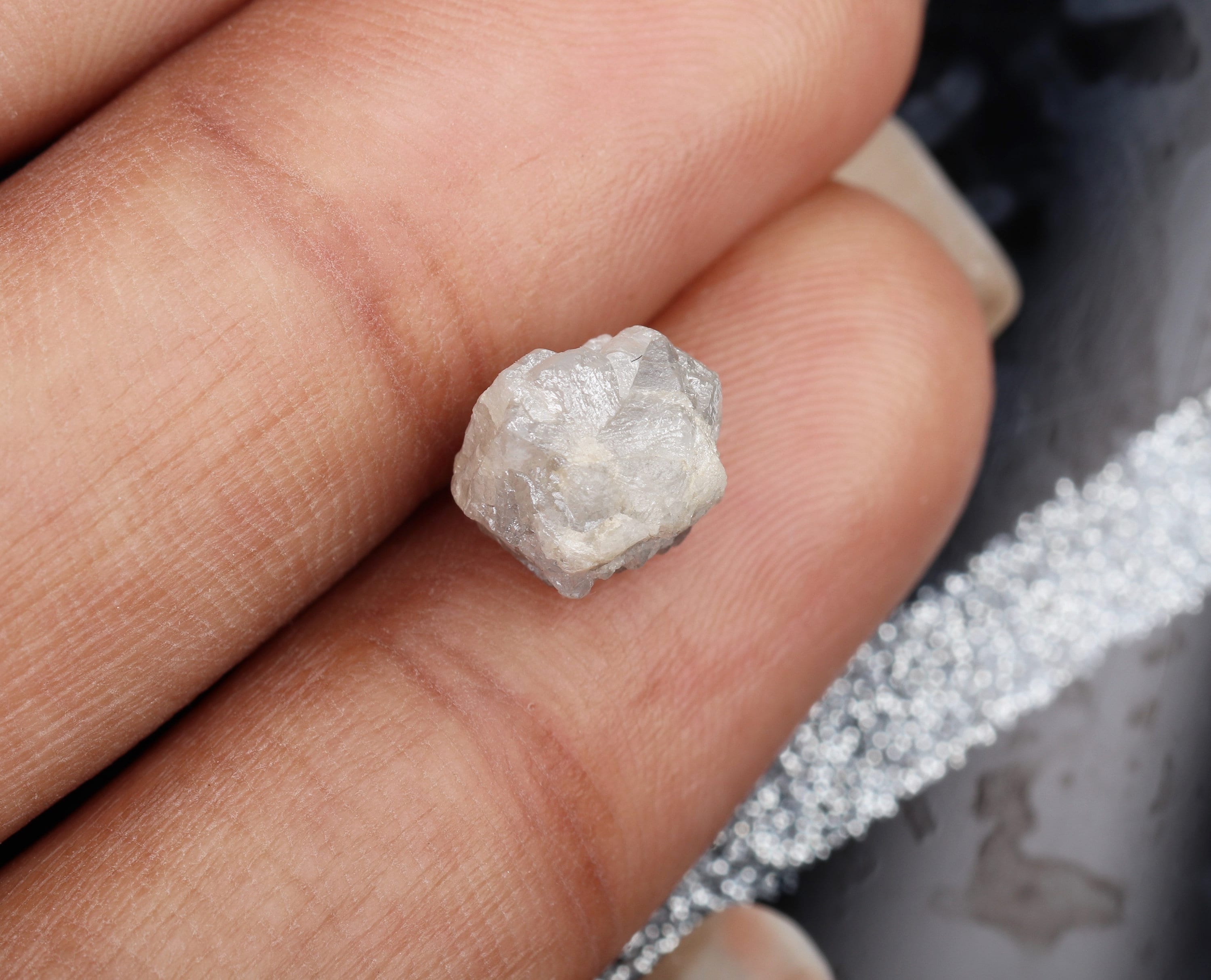 4.80 Ct, 8.5 X 8.4 X 8.3 MM, Grey Color Raw Uncut Diamond Natural