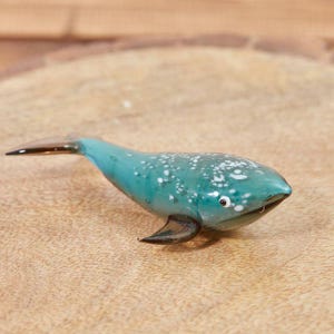 Figura de ballena de cristal en miniatura, adorno coleccionable con caja