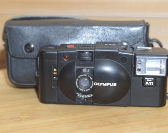 【動作未確認ジャンク】OLYMPUS μ[mju] 初代 純正ケース付き 動作未確認ジャンク】OLYMPUS μ[mju] 初代 純正ケース付き 動作未確認