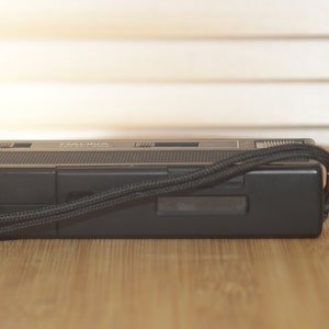 Halina SBP-T Teleflash 110mm Camera . Built in Flash for Low Light ...