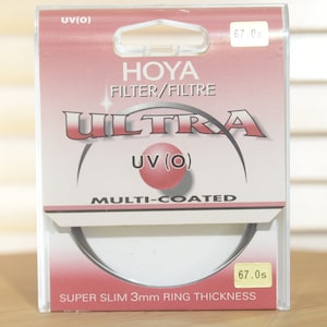 Hoya 67mm UV(0) filter in Original case. Perfect for reducing glare and protecting your lens.