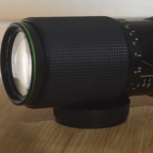 Hanimex Vintage OM Fit 80-200 f4.5 lens. Great condition perfect for portrait through to wildlife or candid shots.