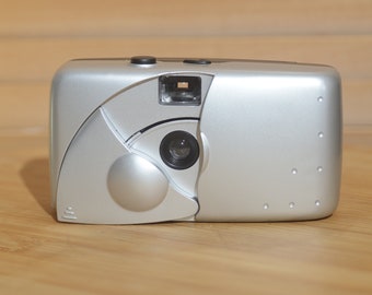 Boxed Panoramic Wide Pic 35mm Point and Shoot Camera. Great for beginners or travelling Photography.