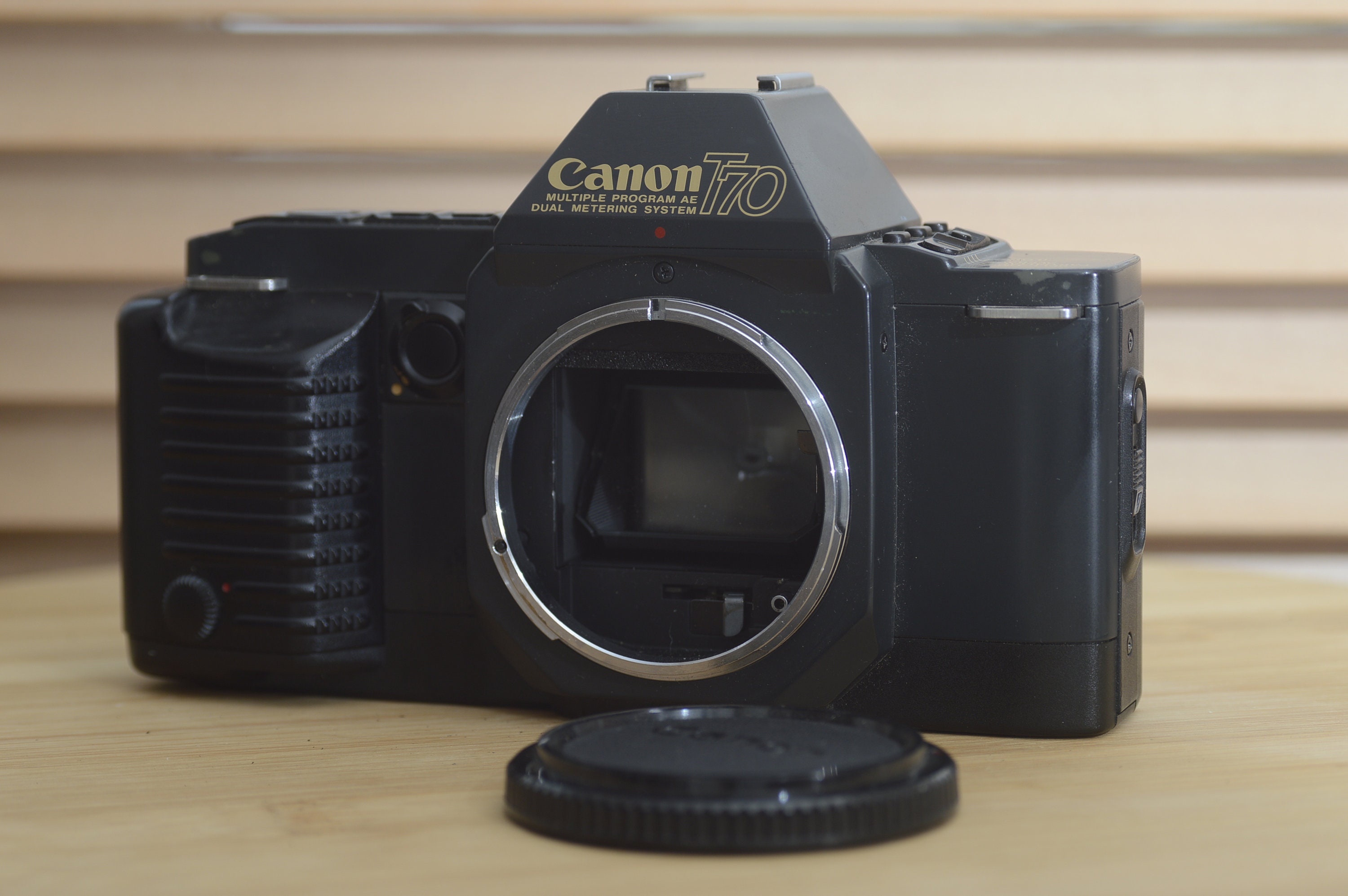 Appareil photo reflex vintage Canon T70 35 mm, testé Appareil photo reflex vintage Canon T70 35 mm, testé