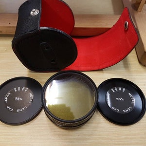 Lovely filter pack in original black case with red velvet style lining. UV, Skylight, Yellow and PL polorising 55mm thread.  Perfect kit !