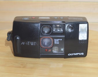 Vintage Olympus AF-1 Twin 35mm Point and Shoot Camera