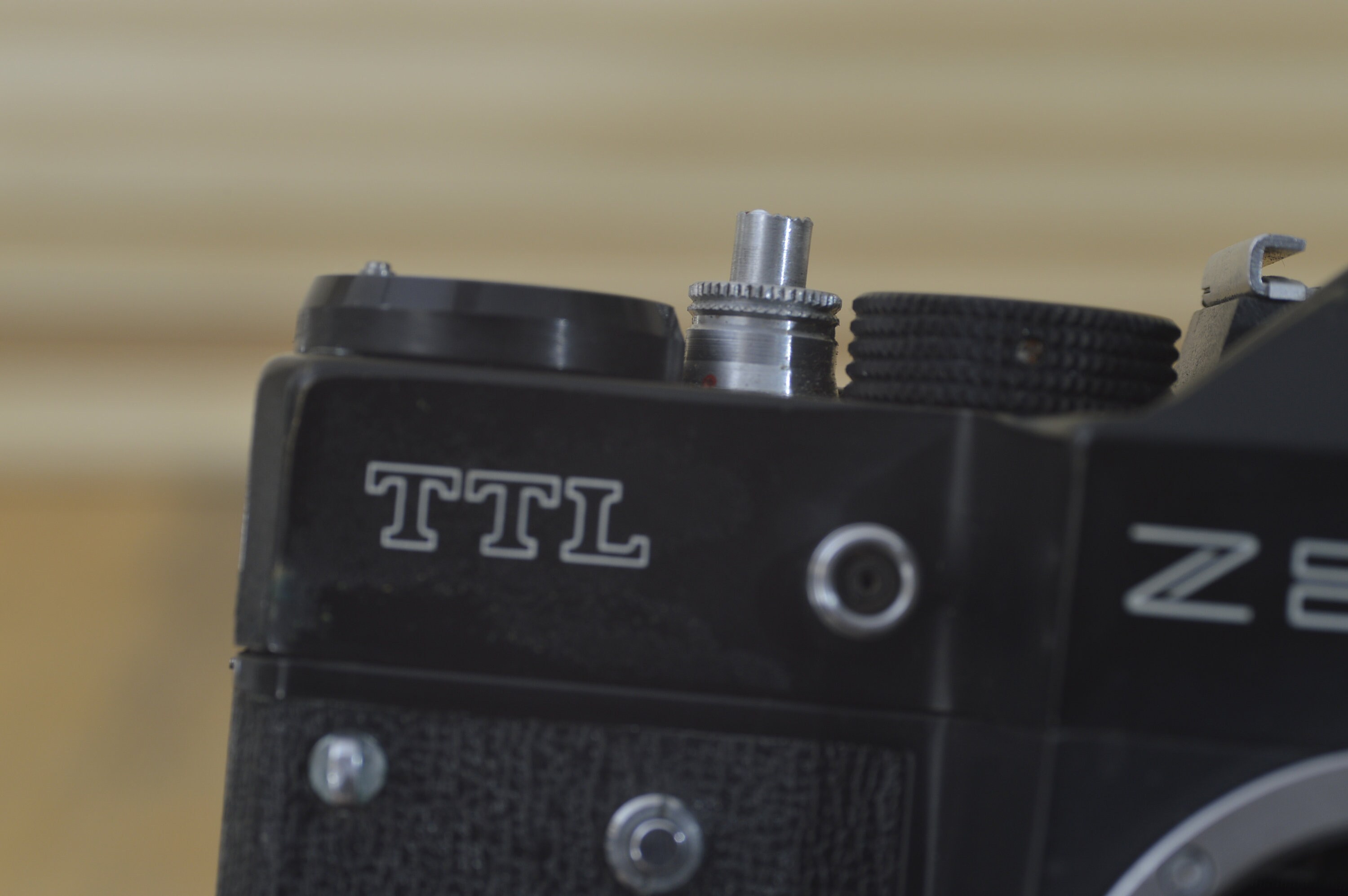 Appareil Photo Argentique Zenit TTL Avec 2 Objectifs - Années 80 - Comme Neuf