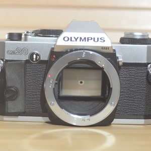 Wunderschöne Olympus OM20 35mm SLR Kamera. Nur Körper. Kombiniere sie mit einer unserer OM-Linsen.