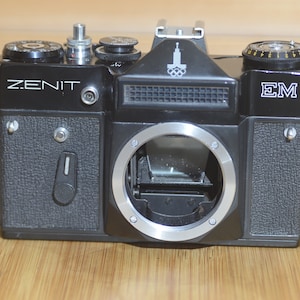 Vintage Black Zenit EM 35mm Camera. Fantastic Starter Camera