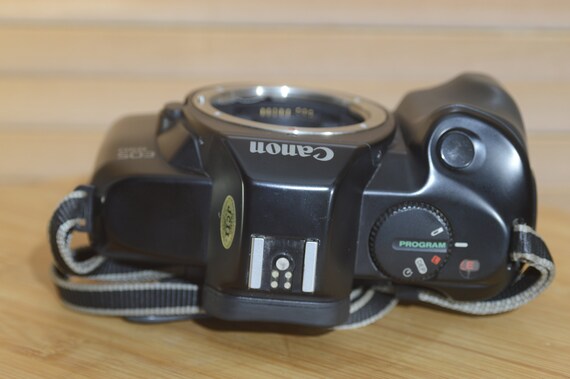 Canon Eos 850QD フィルムカメラ35mm Canon EOS 850 35mm SLR Camera. Perfect Camera for EF Lenses