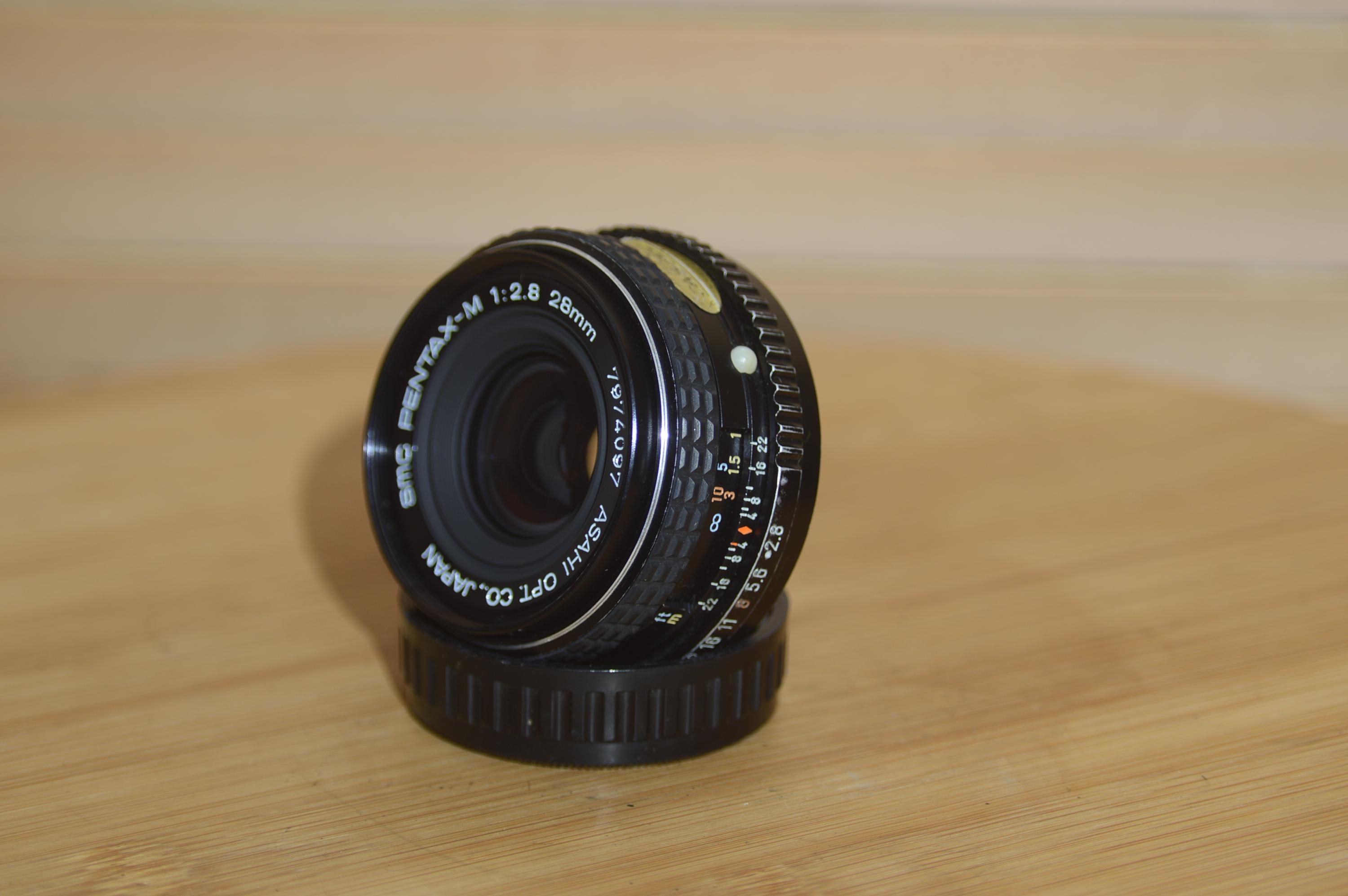 Pentax-m SMC 28mm F2.8 PK Lens - Wide Angle, Street Photography 