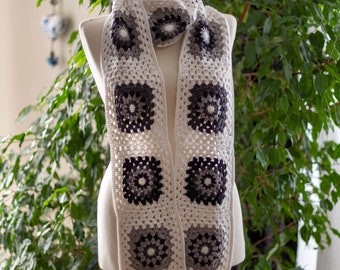 Longue écharpe suare grand-mère, foulard au crochet coloré, foulard long tricoté à la main, style rétro, style vintage