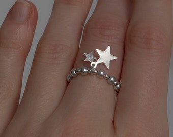 Anillo de estrellas, anillo de cuentas de plata 925 con encantos de estrellas, anillo de apilamiento, joyería de estrellas