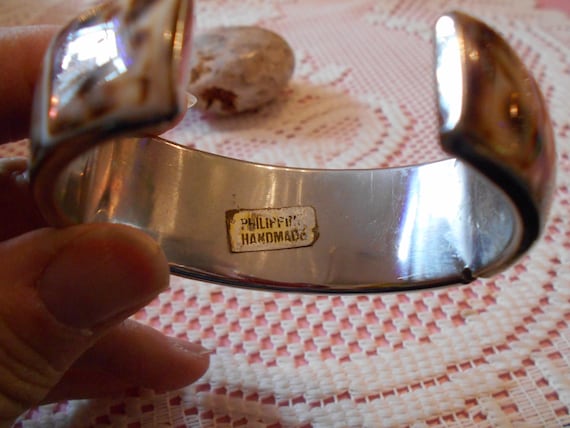 BEAUTIFUL Unique Bracelet- Tortoise Shell Designe… - image 4