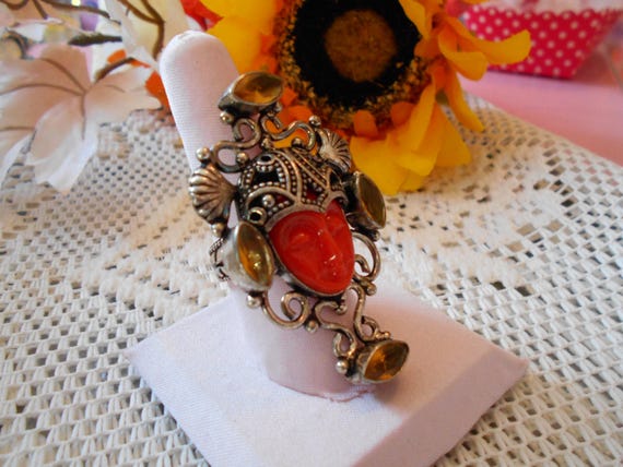 Beautiful Ring-Bling-Classy-Statement-Goddess Cit… - image 3