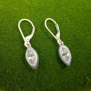 De bron van kracht en gratie van Rivendell - Arwen Undómiel isspired EVENSTAR Sterling zilveren oorbellen met Swarovski stenen
