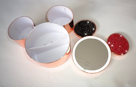 Team Mickey or Minnie Mouse? Light up Mirror Cosmetic Make-up