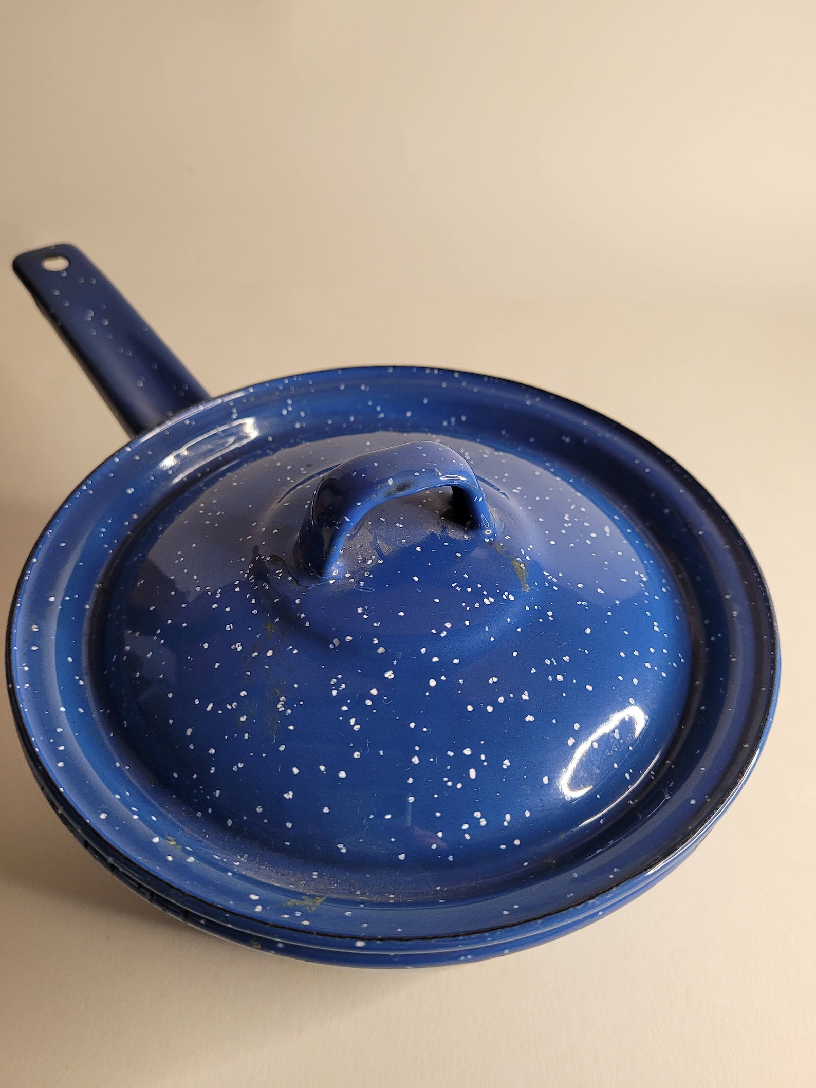 Vintage Blue Speckled Enamel Saucepan With Lid Enamelware Etsy
