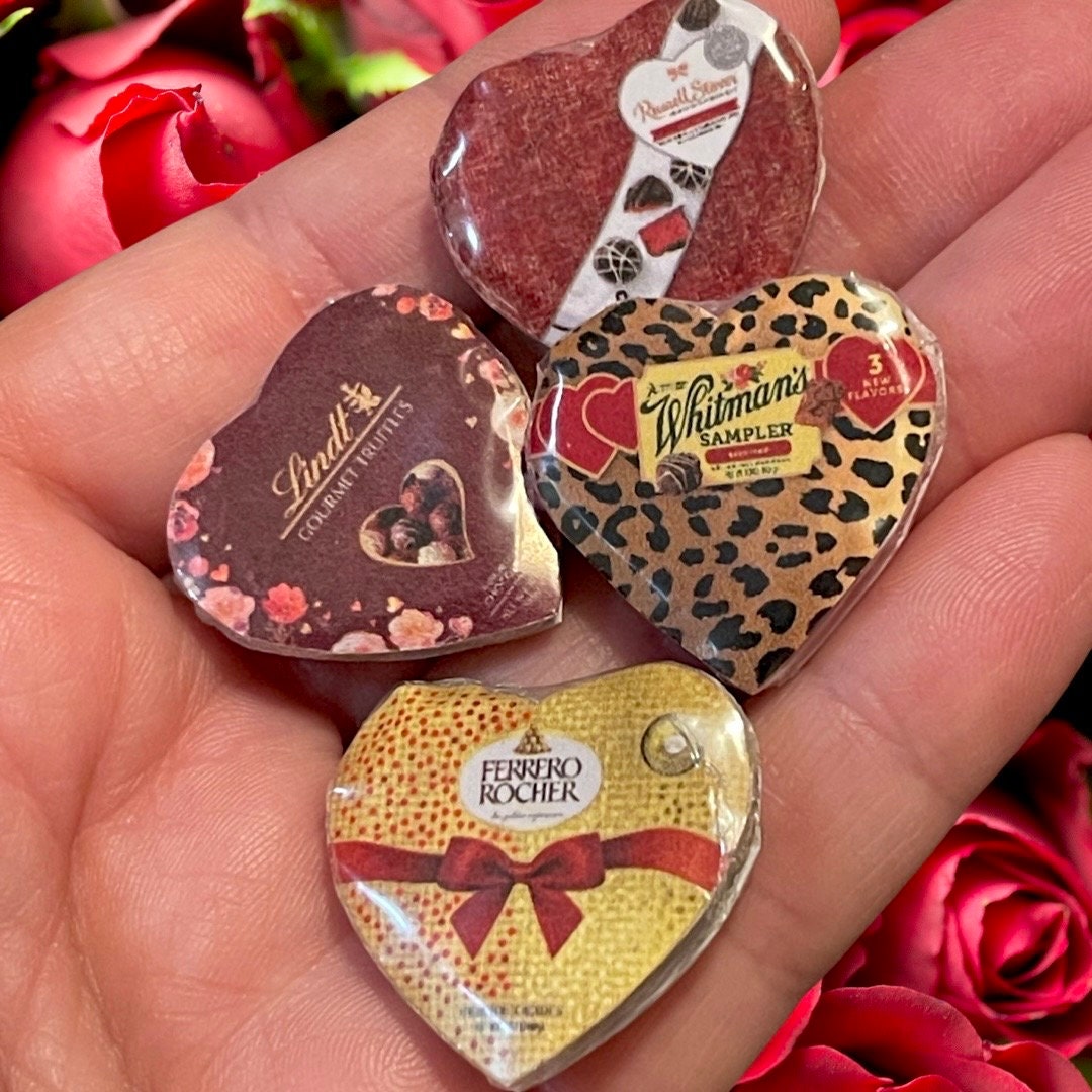 Dollhouse Valentine 112th Scale Dollhouse Miniatures Tiny Kitchen Tiny