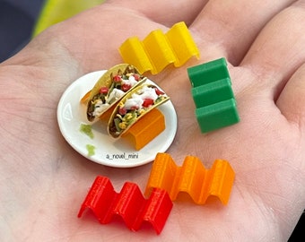 Dollhouse taco holder-   1:12th scale- dollhouse kitchen- dollhouse furniture- miniatures- tiny food- dollhouse meal- miniature tacos