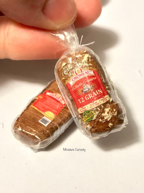 Dollhouse bread- 1:12th scale- dollhouse kitchen- dollhouse furniture-  miniatures- dollhouse- tiny bread- miniature bread- tiny food