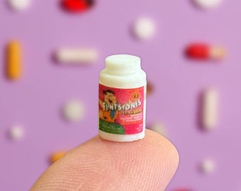 Dollhouse vitamins - 1:12th scale- dollhouse miniature- dollhouse supply- miniature vitamins - miniatures- dollhouse kitchen- tiny vitamins