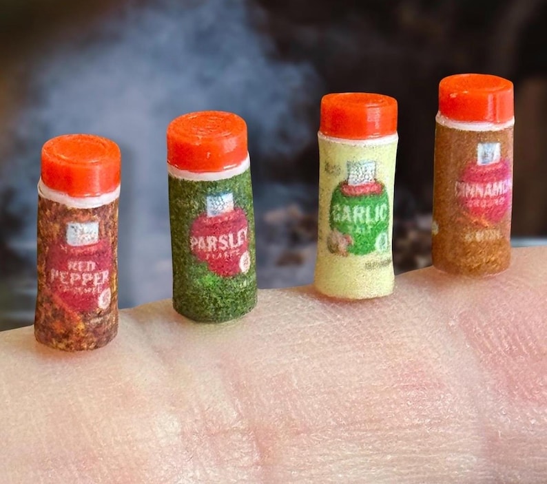 Dollhouse seasoning- miniature pepper- 1:12th scale- dollhouse grocery- miniature grocery- miniatures- dollhouse spices- miniature spices image 1