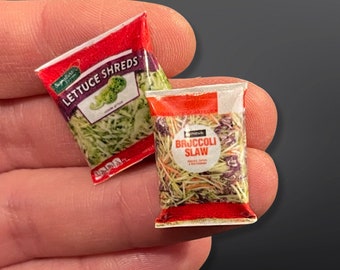 Dollhouse salad- 1:12th scale- dollhouse kitchen- dollhouse furniture- dollhouse food- miniature salad- tiny food- miniature