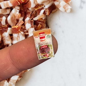Dollhouse bacon- 1:12th scale- dollhouse furniture- dollhouse kitchen- dollhouse food- tiny breakfast- miniature breakfast