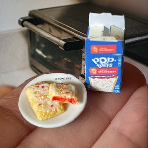 Dollhouse breakfast- 1:12th scale- dollhouse furniture- dollhouse kitchen- miniature breakfast- tiny food- miniatures- dollhouse food