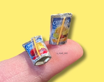 Dollhouse juice - 1:12th scale- dollhouse kitchen- dollhouse furniture- miniature juice- dollhouse kids- dollhouse snack