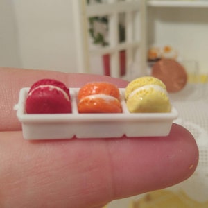 Miniature Macaroons, Miniature Food, Dollhouse Miniatures, Handmade, Collectibles
