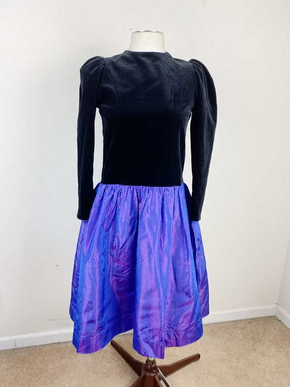 Vintage Laura Ashley Girls Vintage Party Dress Siz