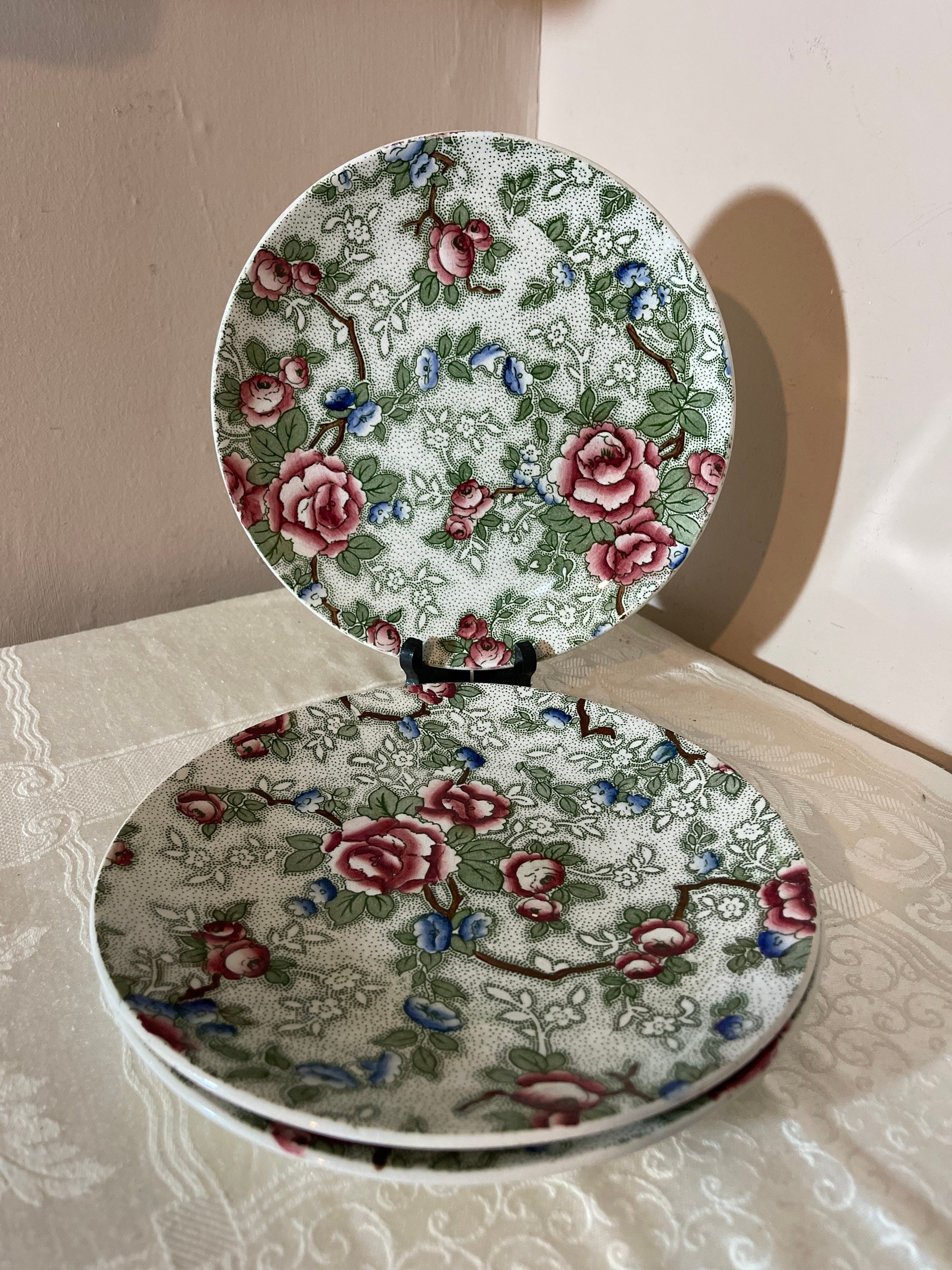 Kitchen & Dining Home & Living Green with pink & blue flowers 3