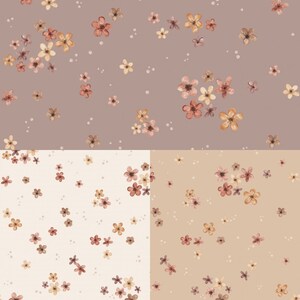 Peut inclure: Un motif sans couture composé de petites fleurs délicates de couleur rose, orange et marron sur un fond brun clair. Le motif est répété quatre fois, chaque répétition présentant une couleur de fond différente : brun clair, blanc et beige.