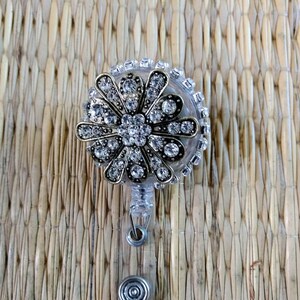 Flower Rhinestones - Retractable badge lanyard holder /