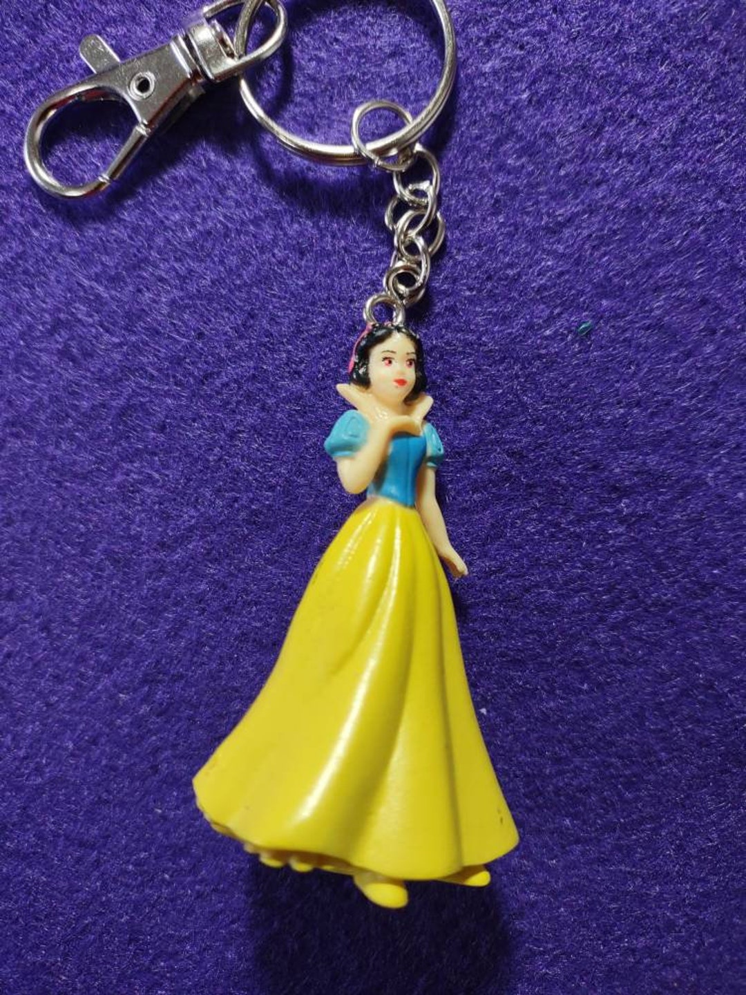 Disney Snow White Keychain / Key Ring / Key Chain / Keys Etsy