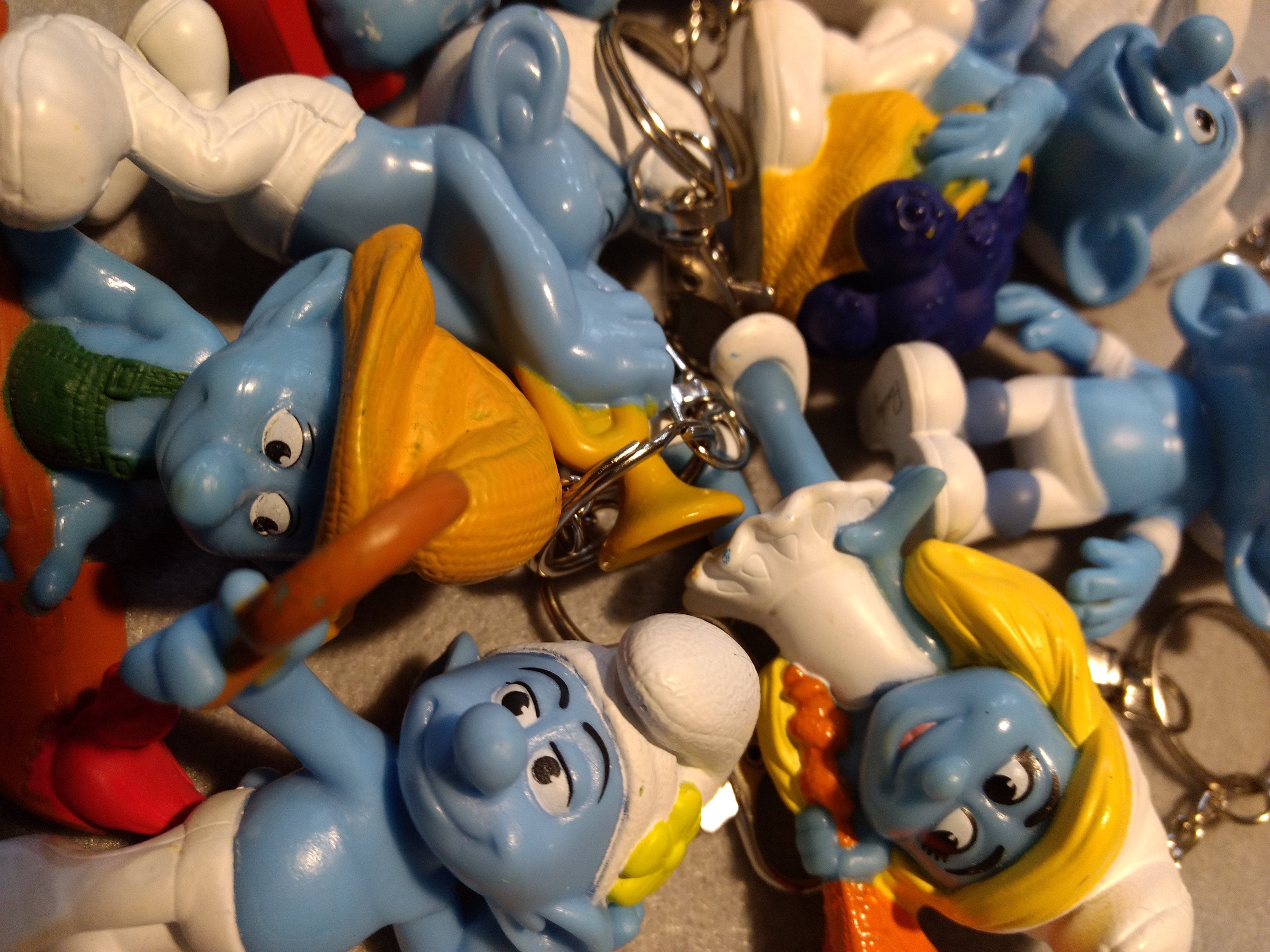 SMURFS Figures - Keychain / Key Ring / Key Chain / Keys