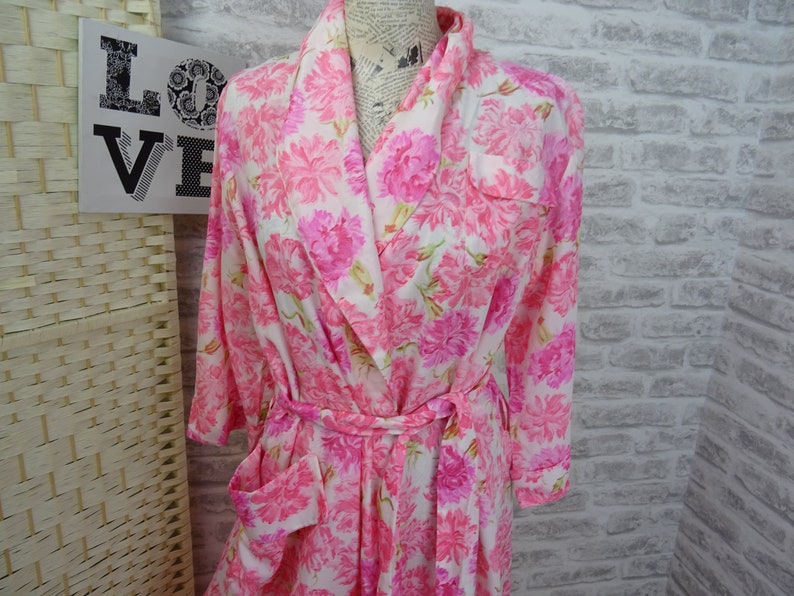 Vintage St MICHAEL Dressing Gown House Coat Very Pretty but Not Perfect