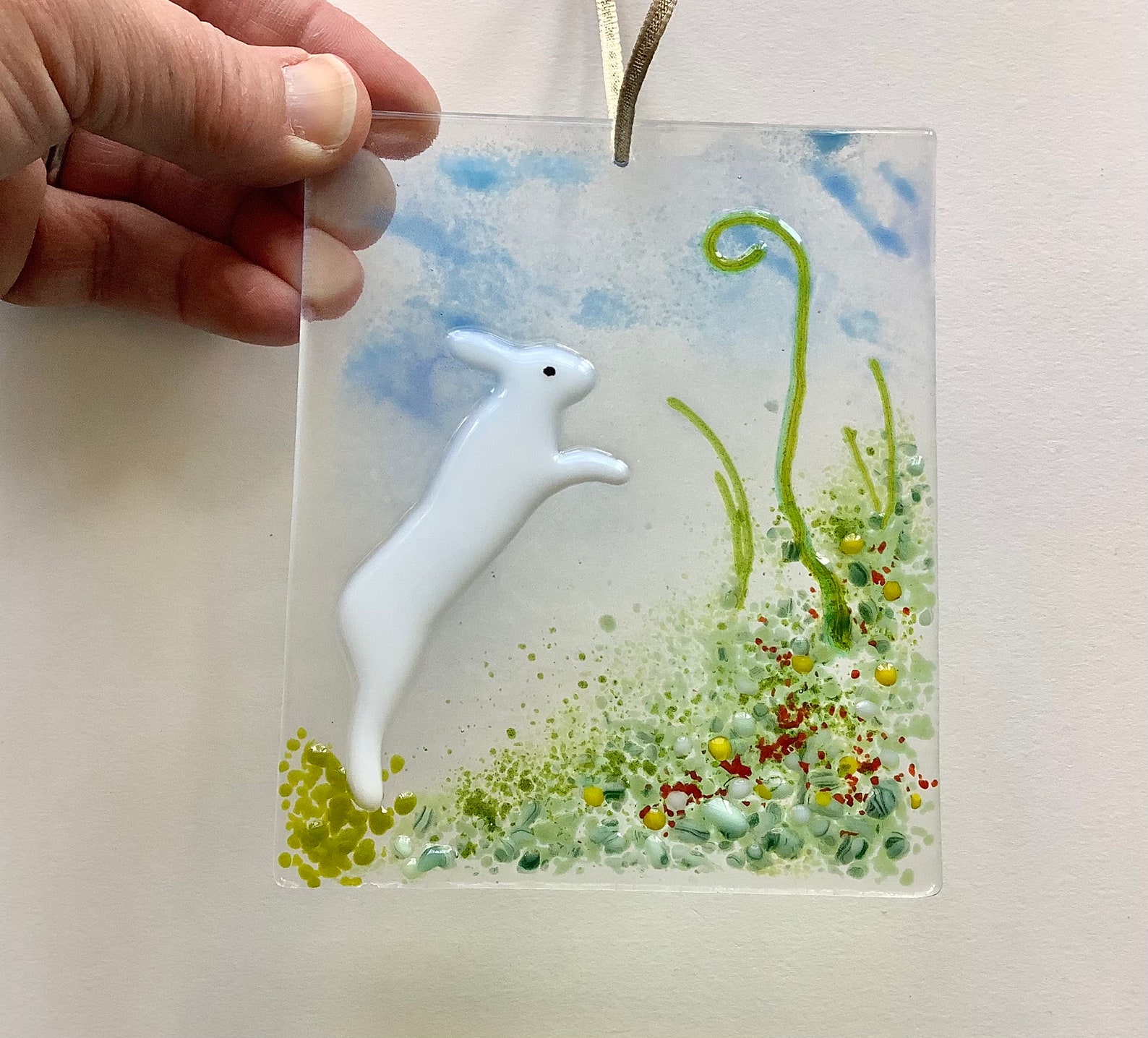 Kaninchen im Garten Suncatcher. Einzigartiges Stück | Etsy