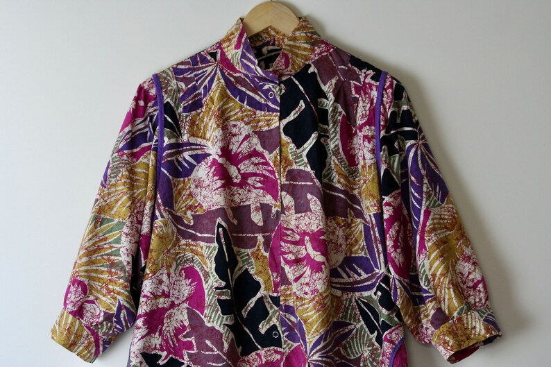 80s puff sleeve blouse cotton abstract floral print vintage image 6