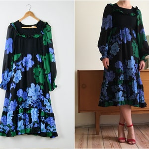 vintage floral puff sleeves dress with ruffles / cotton