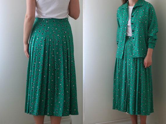 Green Wool Skirt Suit Set