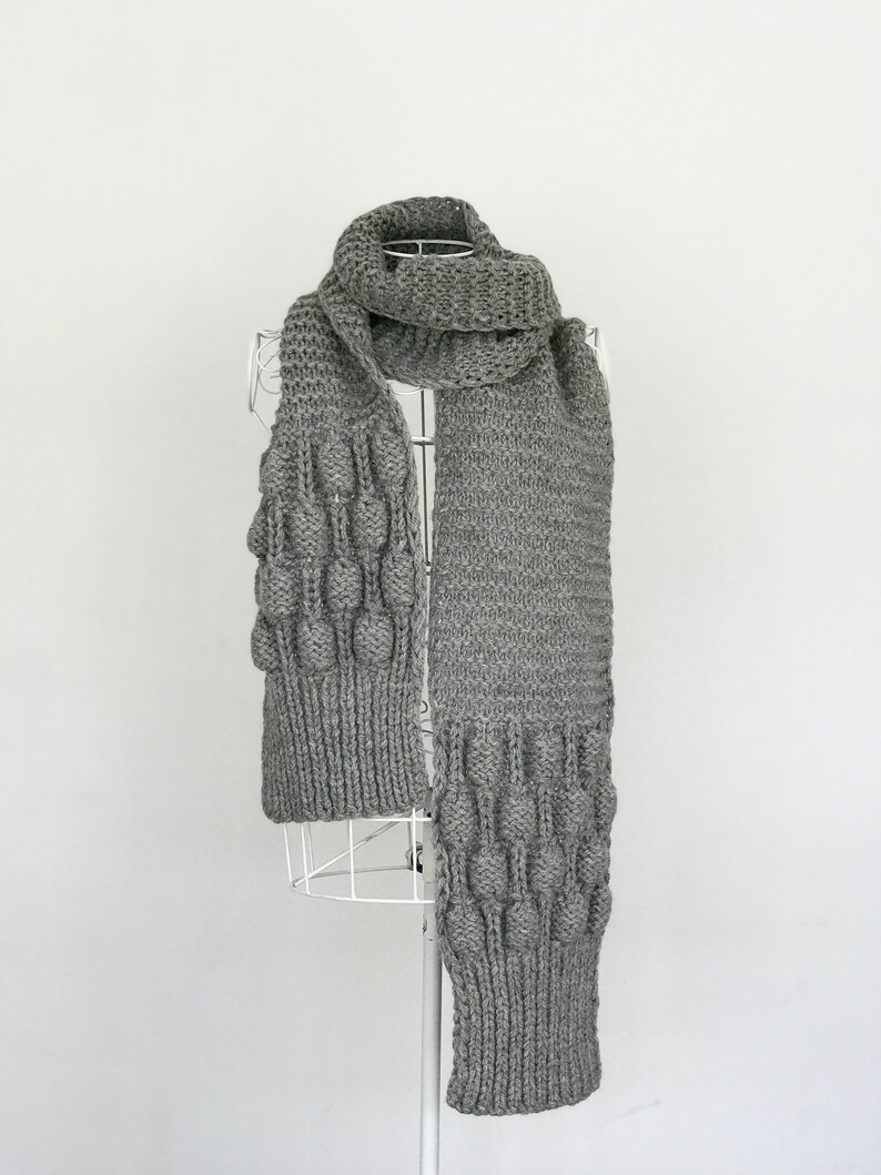 PDF KNITTING pattern.Hand knitted chunky bubble oversized scarf.Unisex hand knitted oversized chunky scarf.Long puff knitted chunky scarf. image 4