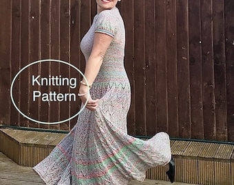 PDF BREIpatroon in het Engels, alleen maat M. Pastelkleurige jurk. Handgebreide naadloze jurk met kant in retrostijl, van boven naar beneden gebreid.