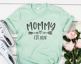 Custom Mommy Est T-Shirt: New Mom Gift, Pregnancy Announcement